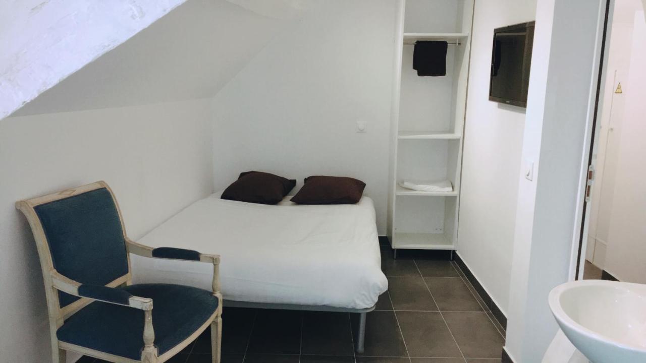Hotel Sainte-Barbe Guignes-Rabutin Экстерьер фото