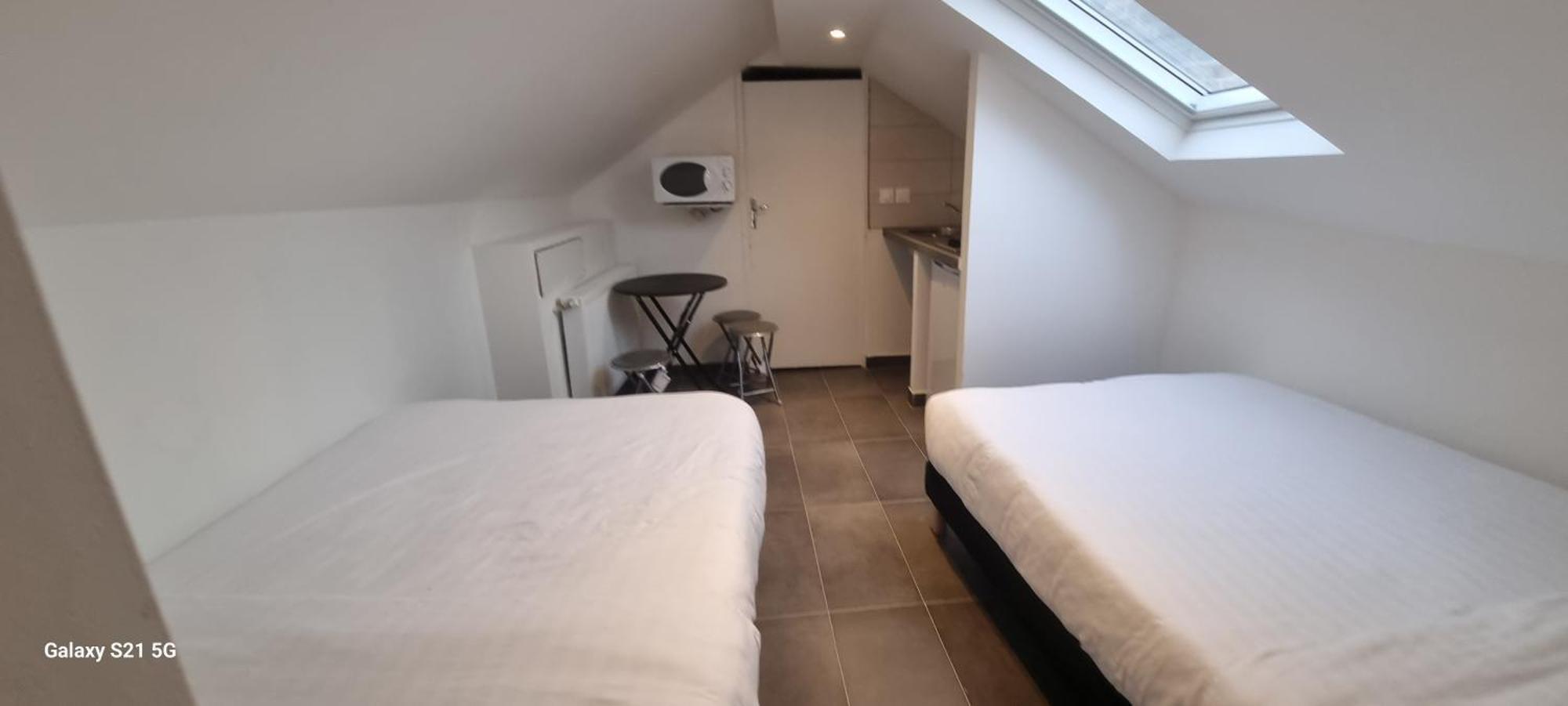 Hotel Sainte-Barbe Guignes-Rabutin Экстерьер фото